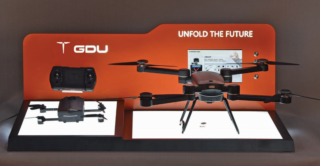 數(shù)碼產(chǎn)品展示架怎么設計能吸引客戶眼球？