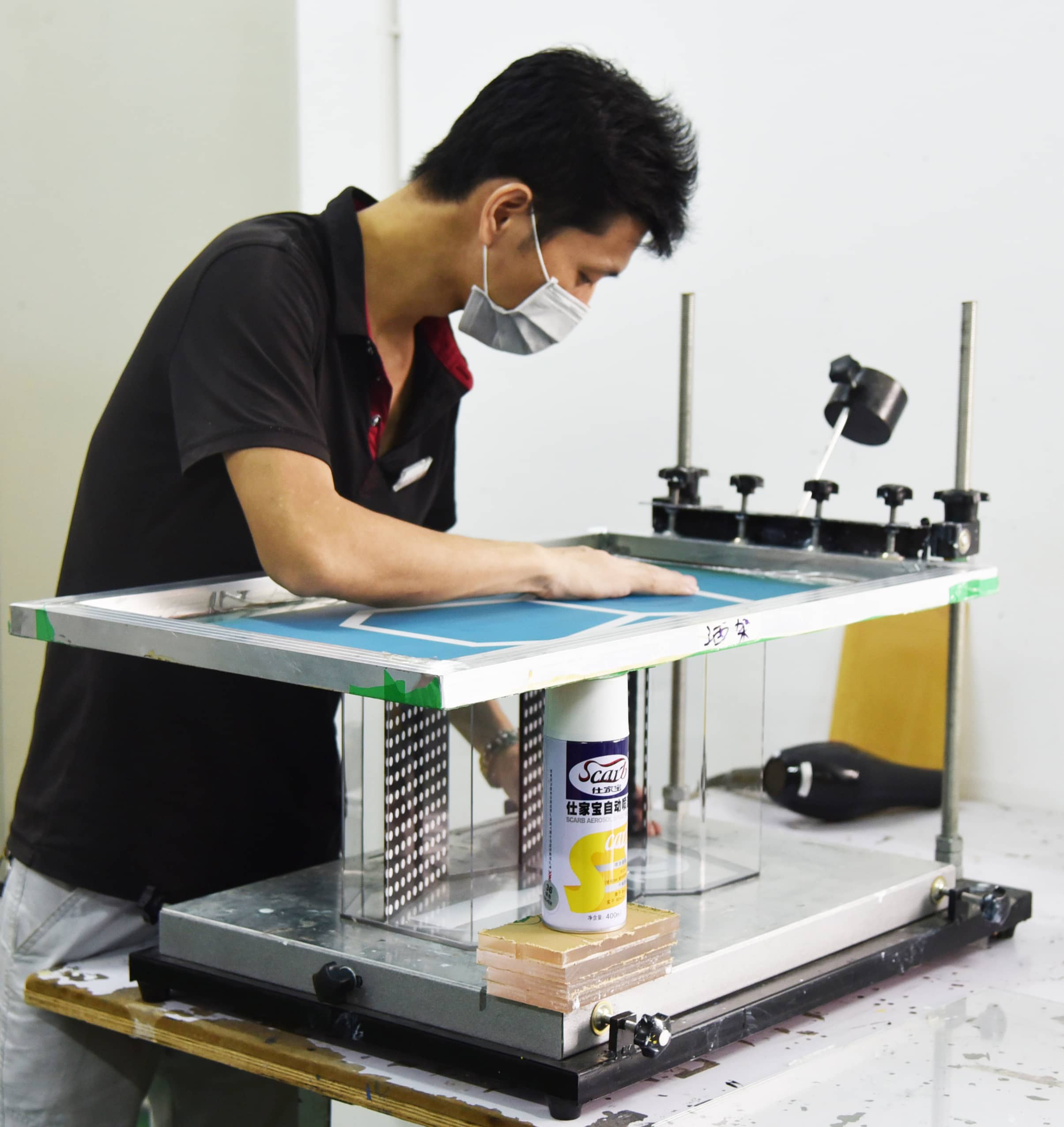 亞克力展示架是怎么制造出來的？具體的制作過程是啥？